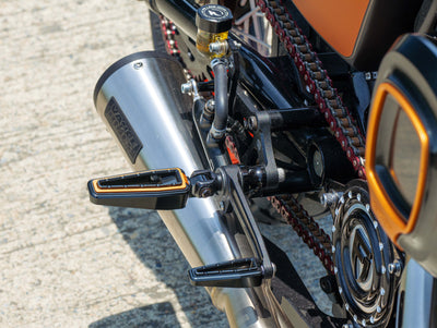 FOOTPEGS